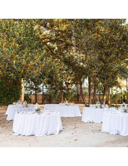 Round white tablecloth 352 cm