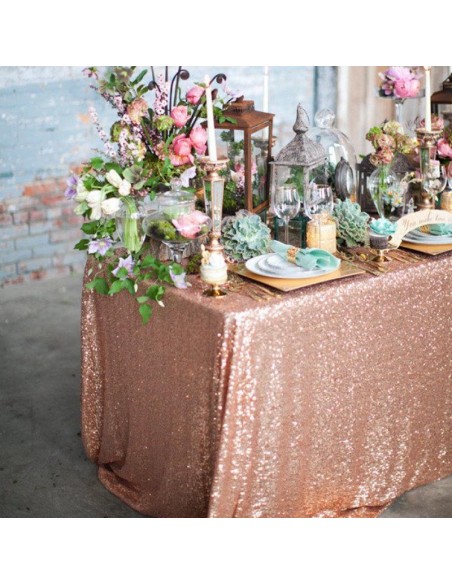 Round sequined tablecloth rose gold