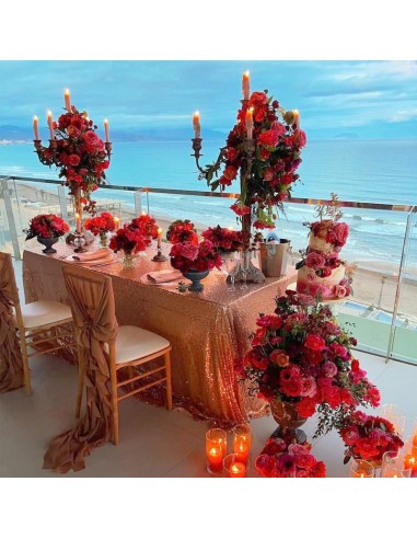 Round sequined tablecloth rose gold