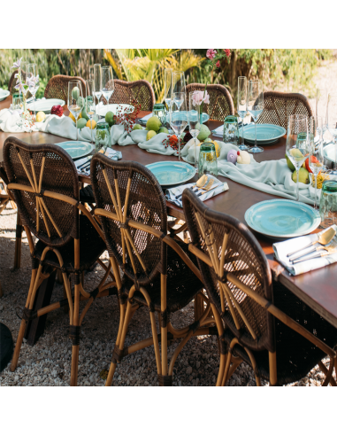 Mesa de madera curva